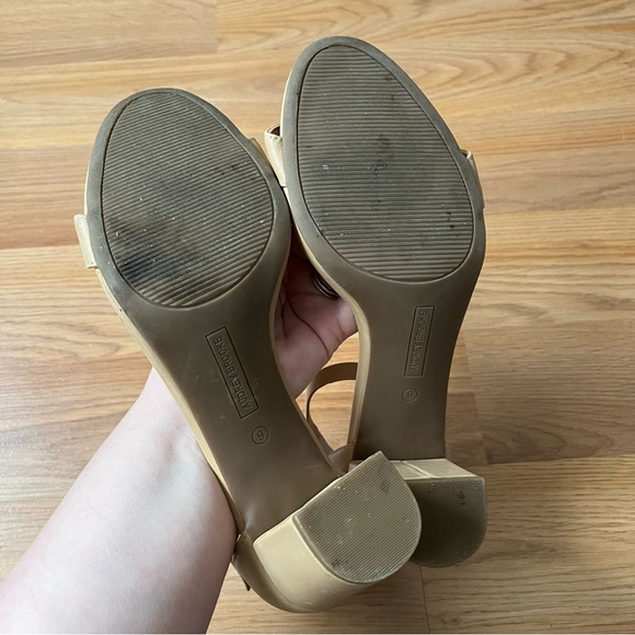 Audrey Brooke Nadine Sandals in Nude Leather - Picture 6 of 6